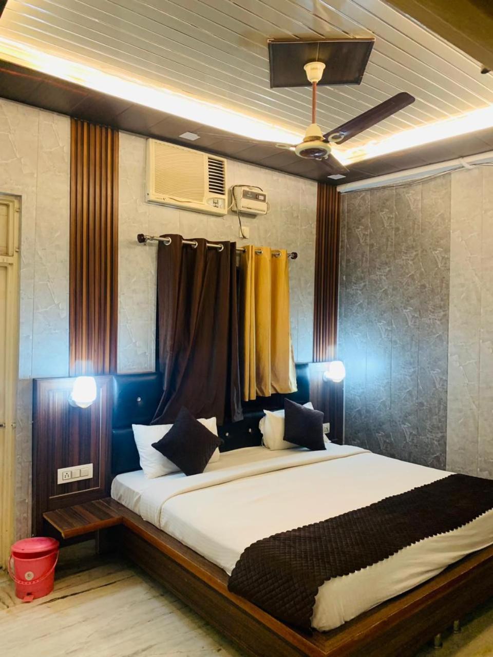 The For U - A Luxury Stay Rišikéš Exteriér fotografie